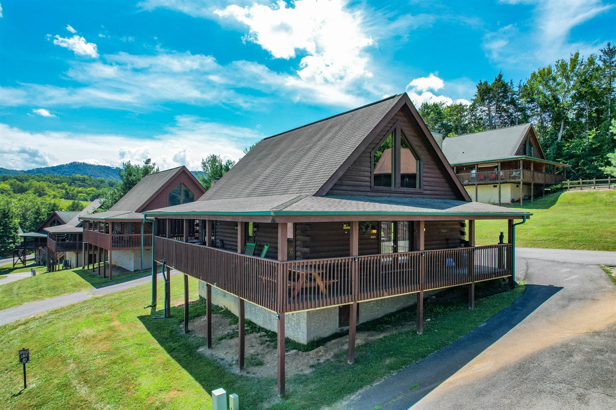 Rustic charm and modern comfort from the outside in