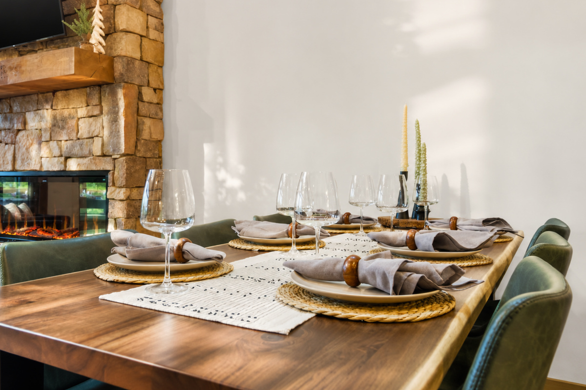 The perfect setting for heartwarming meals, heartfelt convos, and a few extra servings of dessert.