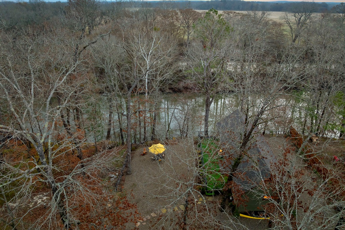 Welcome to R&S River Bend on the lower Mountain Fork River in Broken Bow, OK!