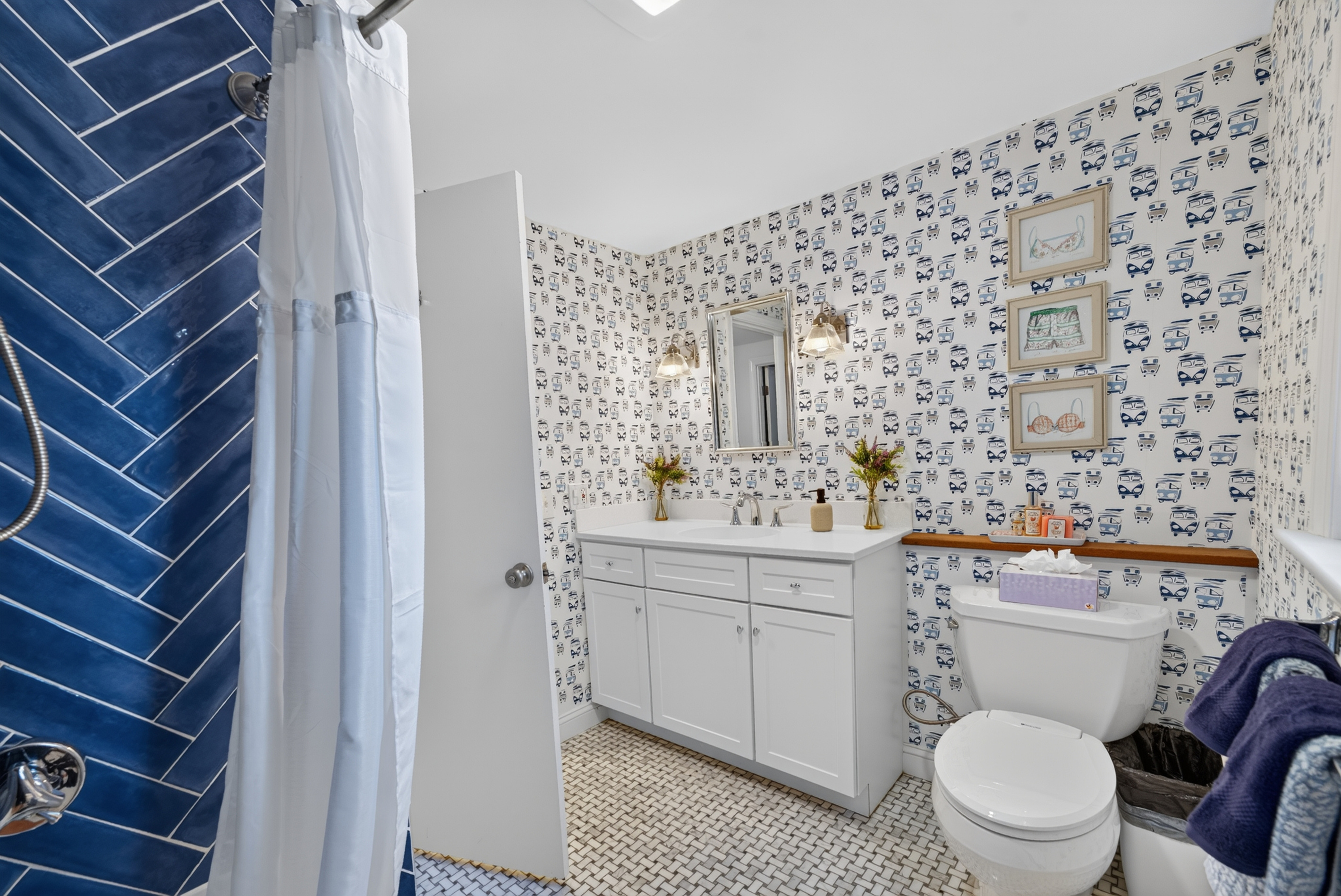 Spa-inspired shower stocked with premium shampoo, conditioner, and body wash.