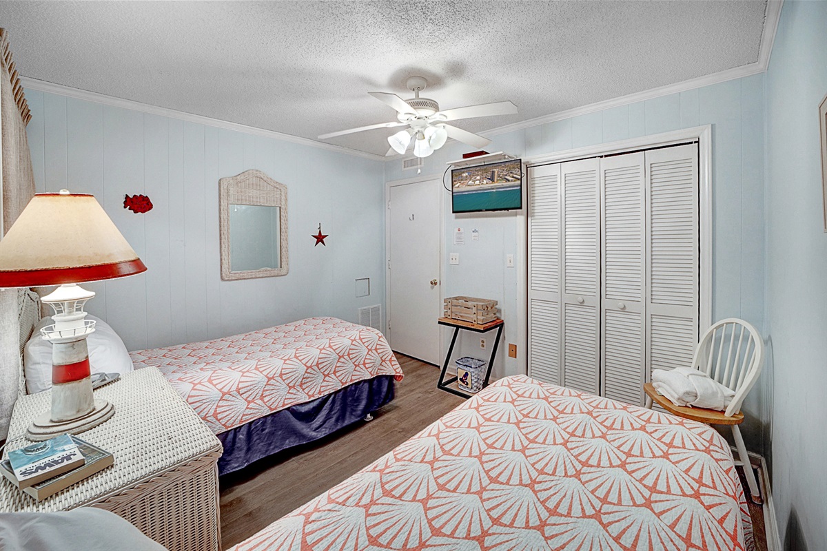 2 Bedroom