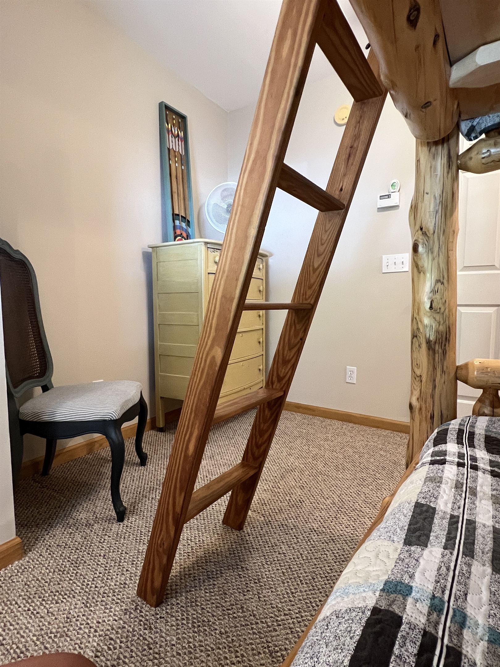 Bunk room with 2 bunk beds