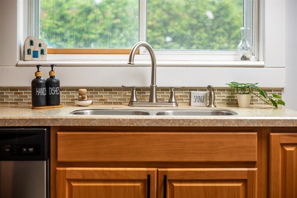 Elevate your culinary experience in our fully equipped kitchen with stainless steel appliances. From family breakfasts to gourmet dinners, we've got you covered. Keurig provided for that perfect cup of coffee & waffle maker for fun family breakfasts!