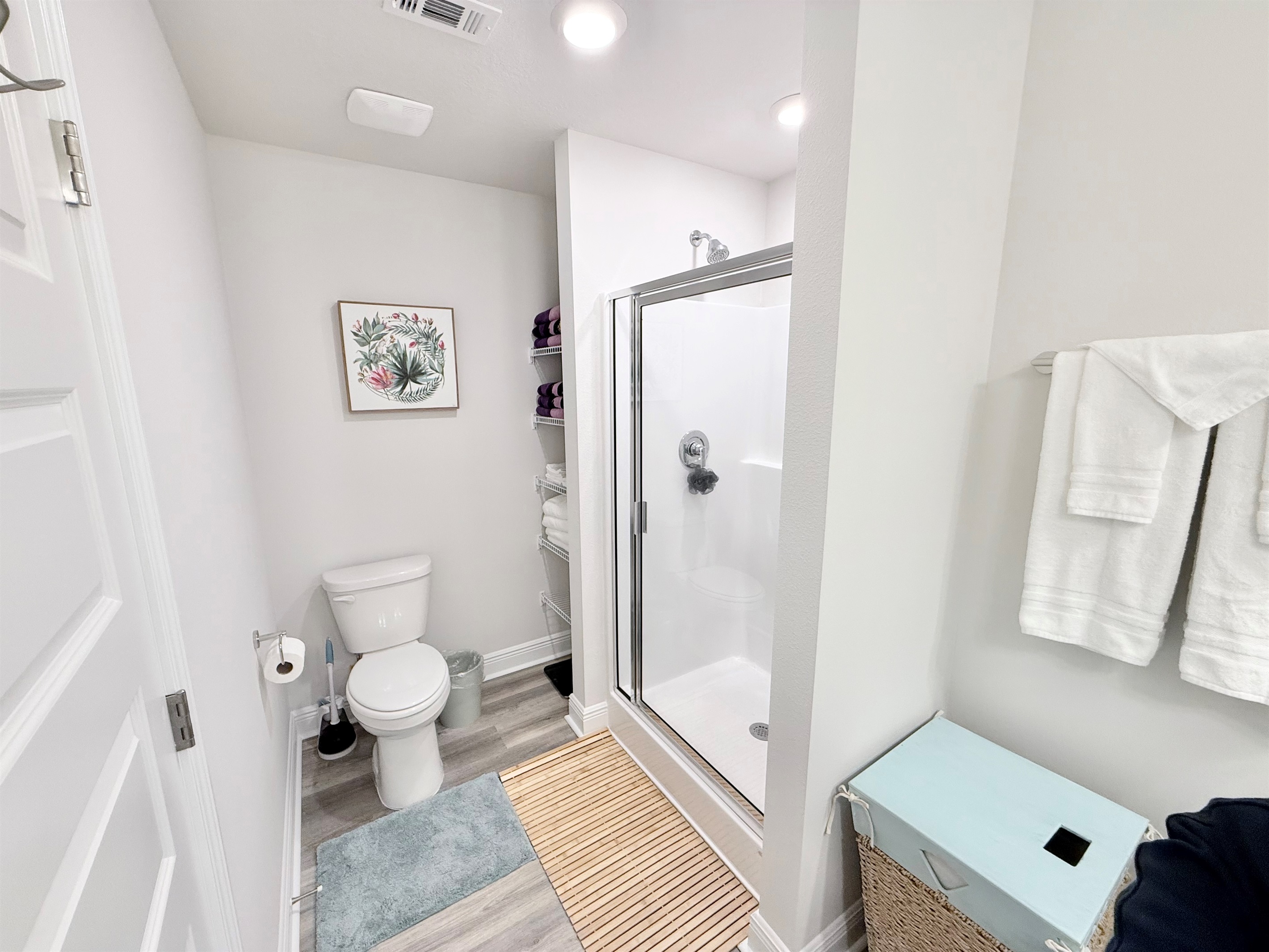 Step is shower with ample space