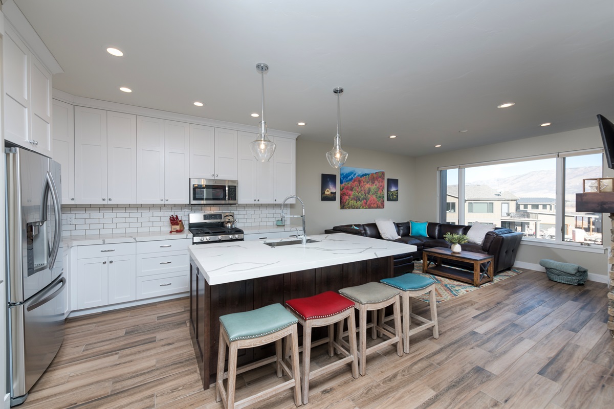 Beautiful chef’s kitchen with oversized island—made for entertaining