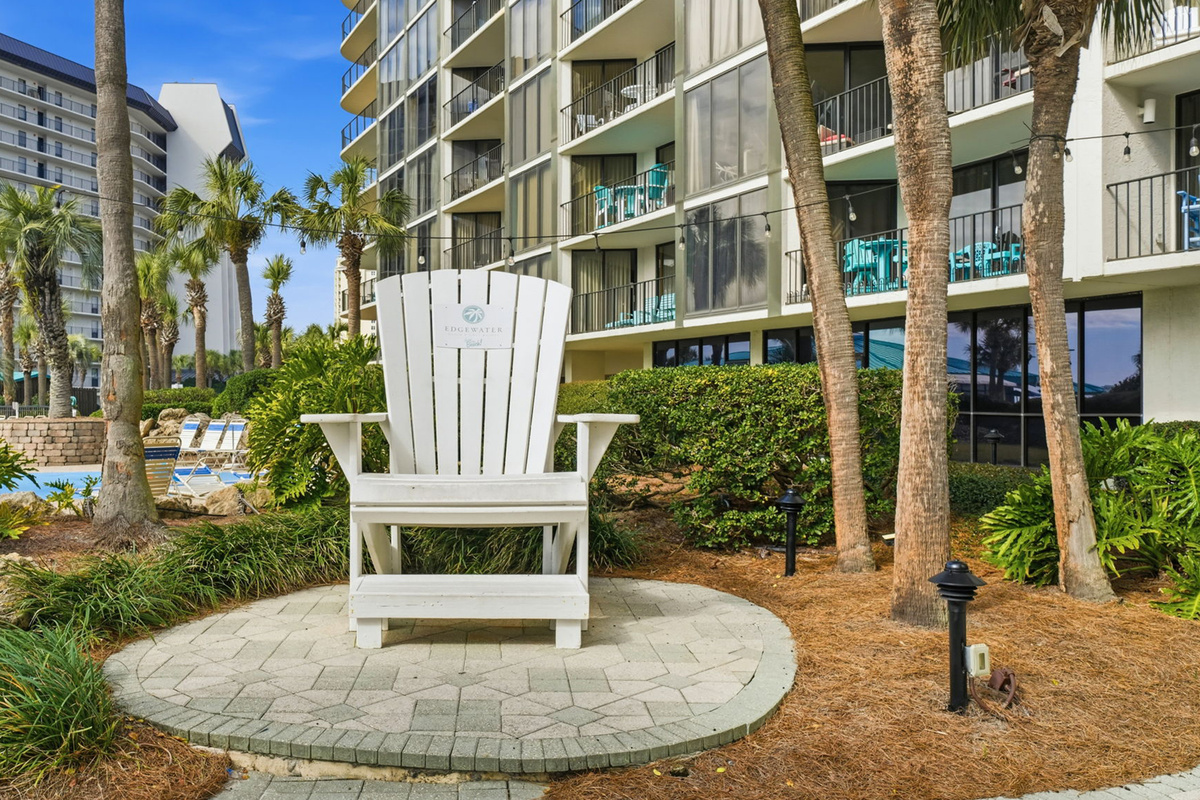 Edgewater's famous iconic oversized beach chair for a photo op!