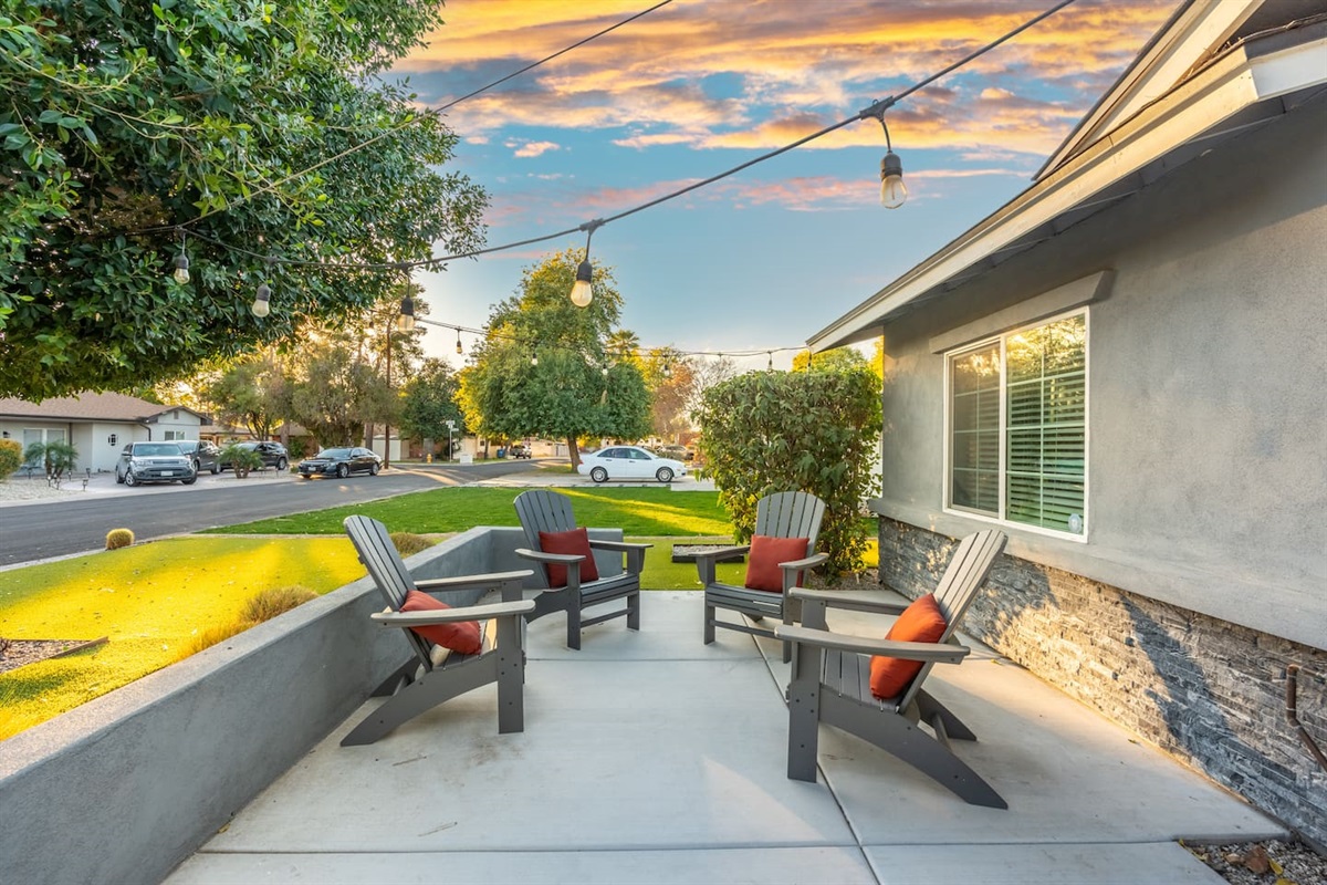 Inviting front yard furniture, perfect for sitting and enjoying the outdoors in comfort and style.