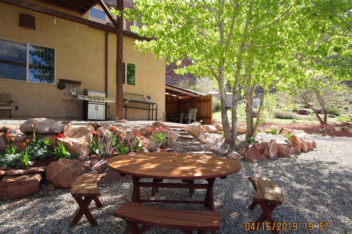 Lush Outdoor Space to Take in the Beauty of Moab!
