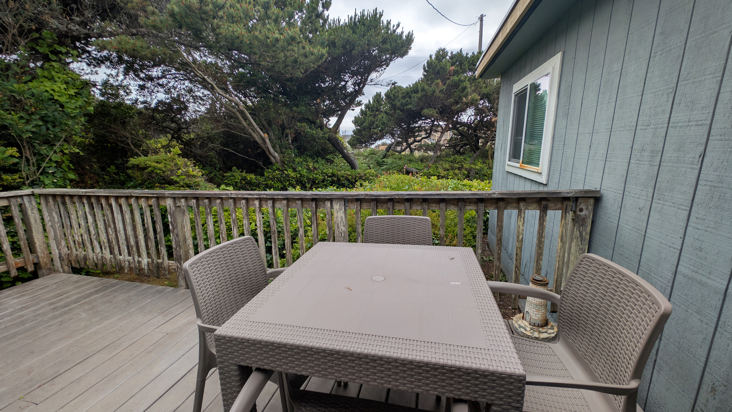 New outside table 