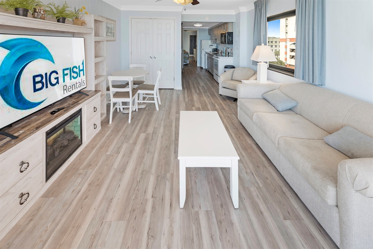 Amazing Living Room with Stunning Views🌊☀️