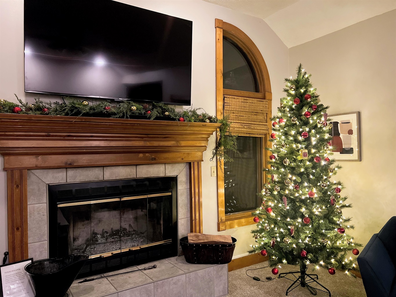 The Gleneagle is ready for the Holidays!