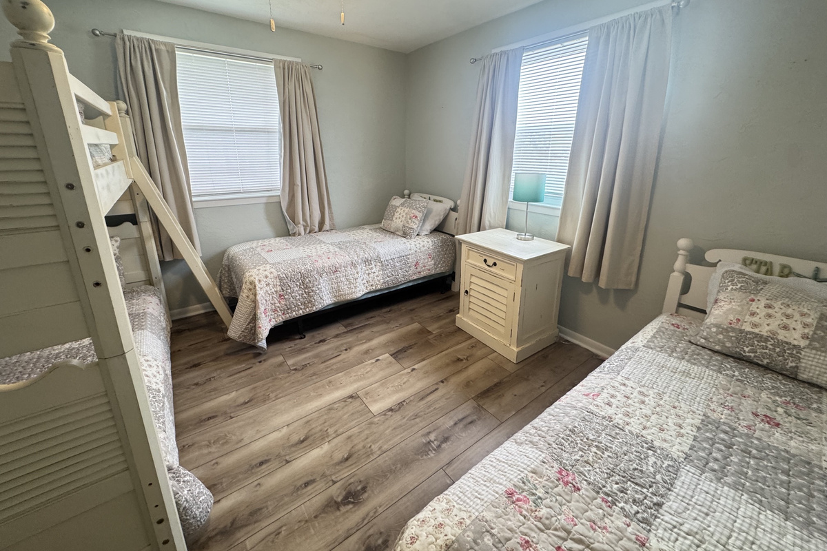Bunk_Room_Alternate_View