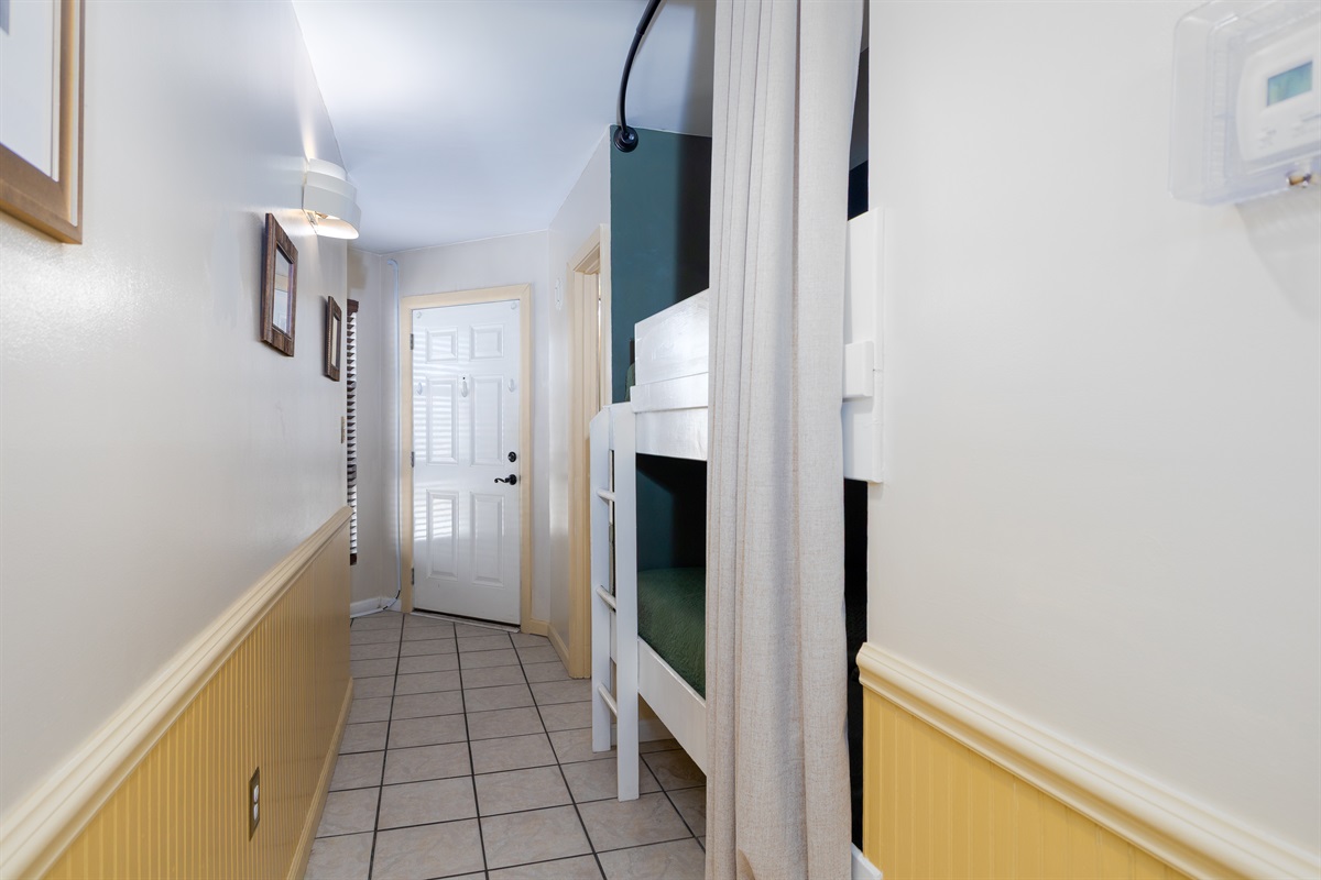 Entry Way to The Crabby Paddy