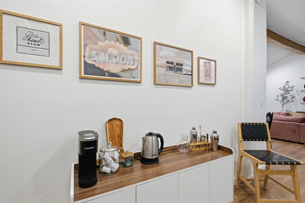 Coffee station with Keurig, Blender, Toaster, and countertop appliances. Morning setup ready for game day near AT&T Stadium, Arlington TX.