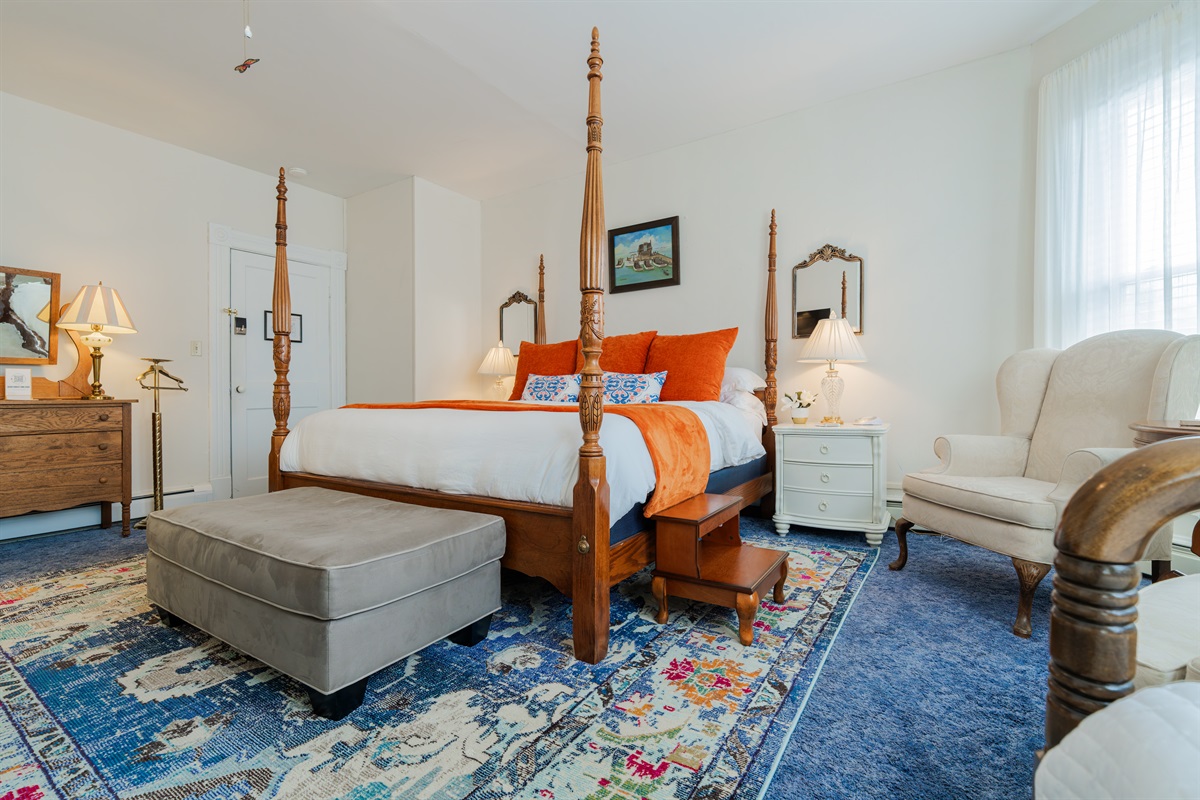 Bedroom #3 "Unique Marker Room"