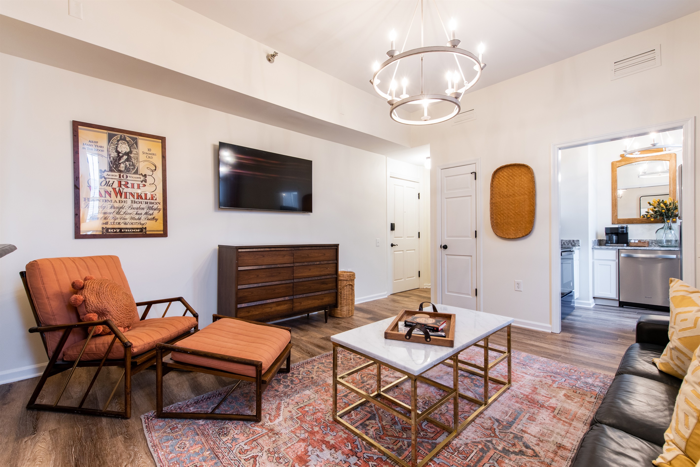 Pappy VanWinkle Unit, Living Room