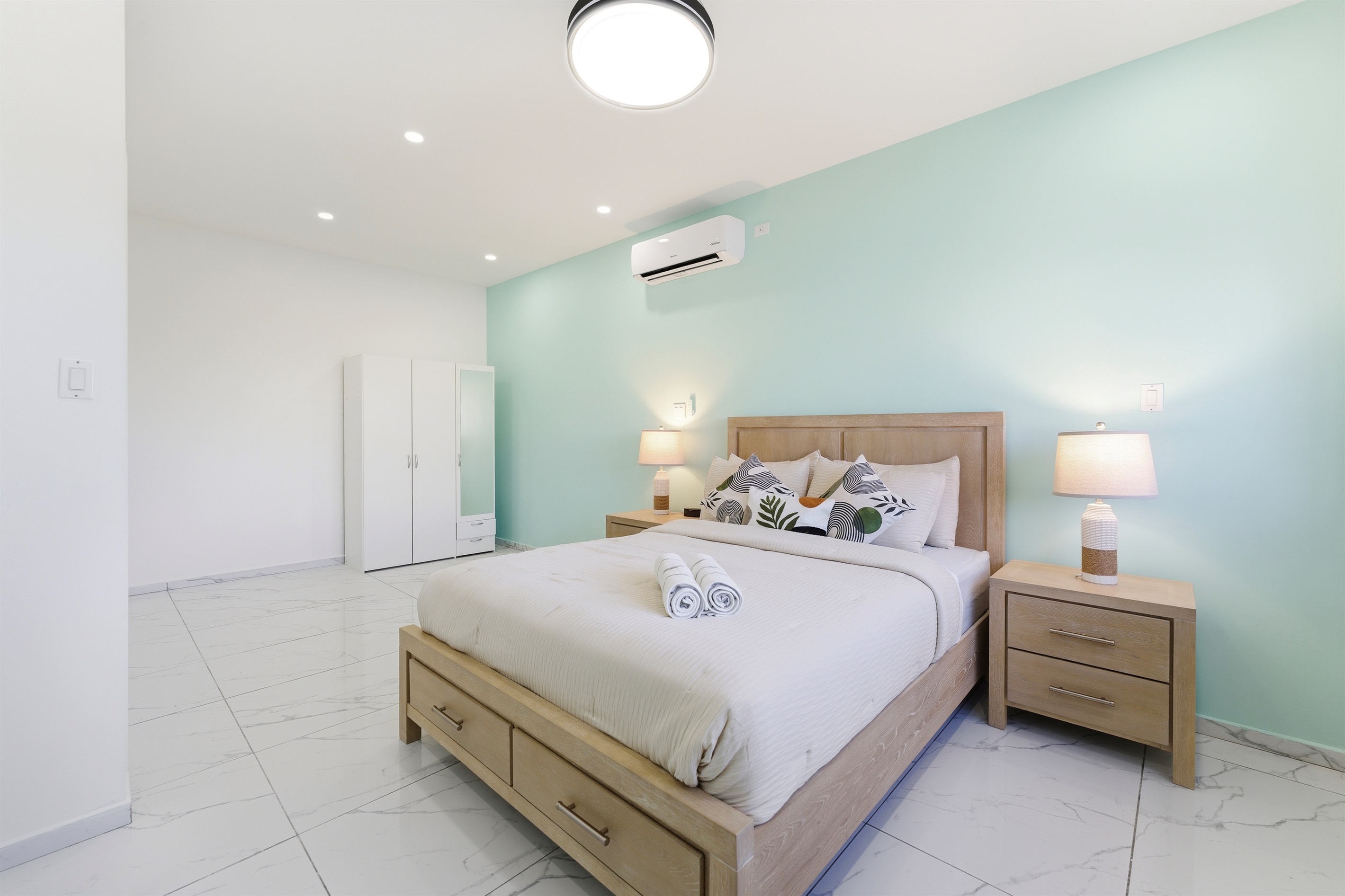 Neutral design with warm, modern accents