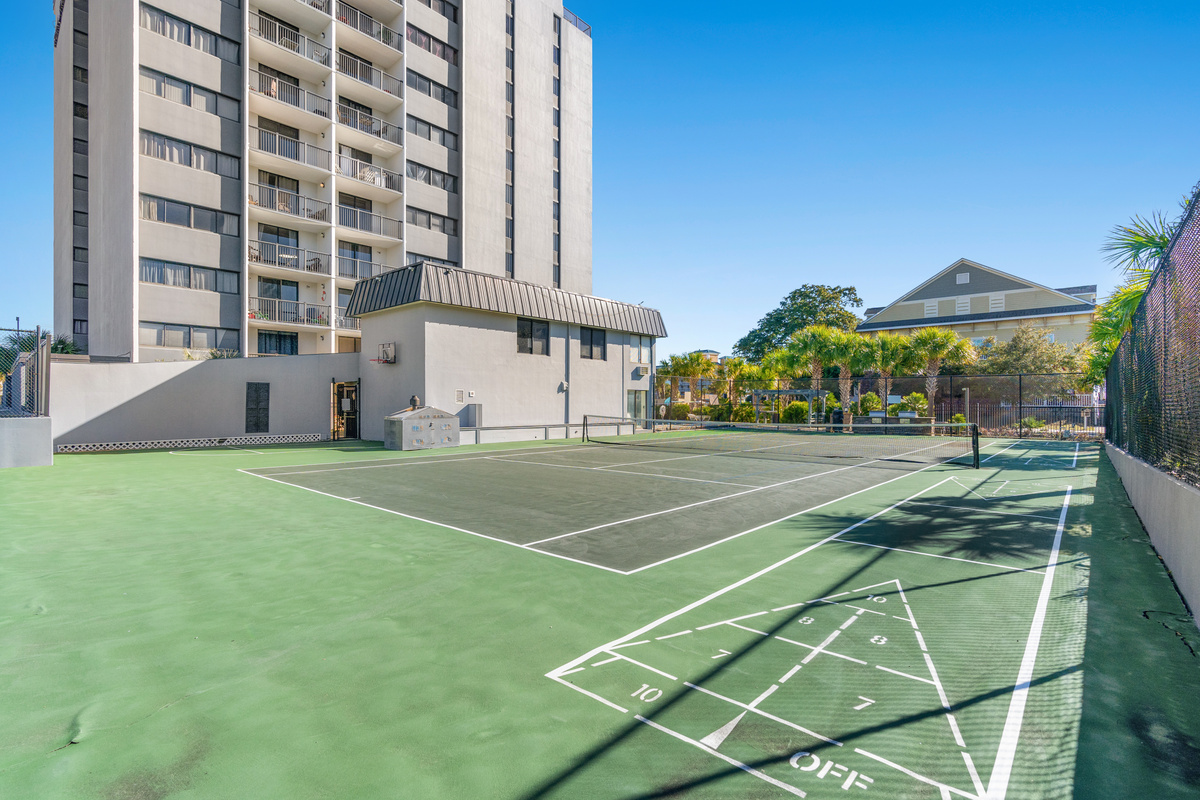 Tennis, Pickle ball and so much more