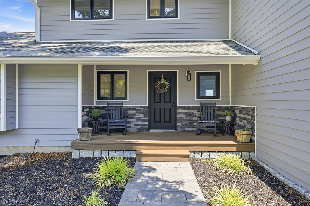 Front Porch Entrance