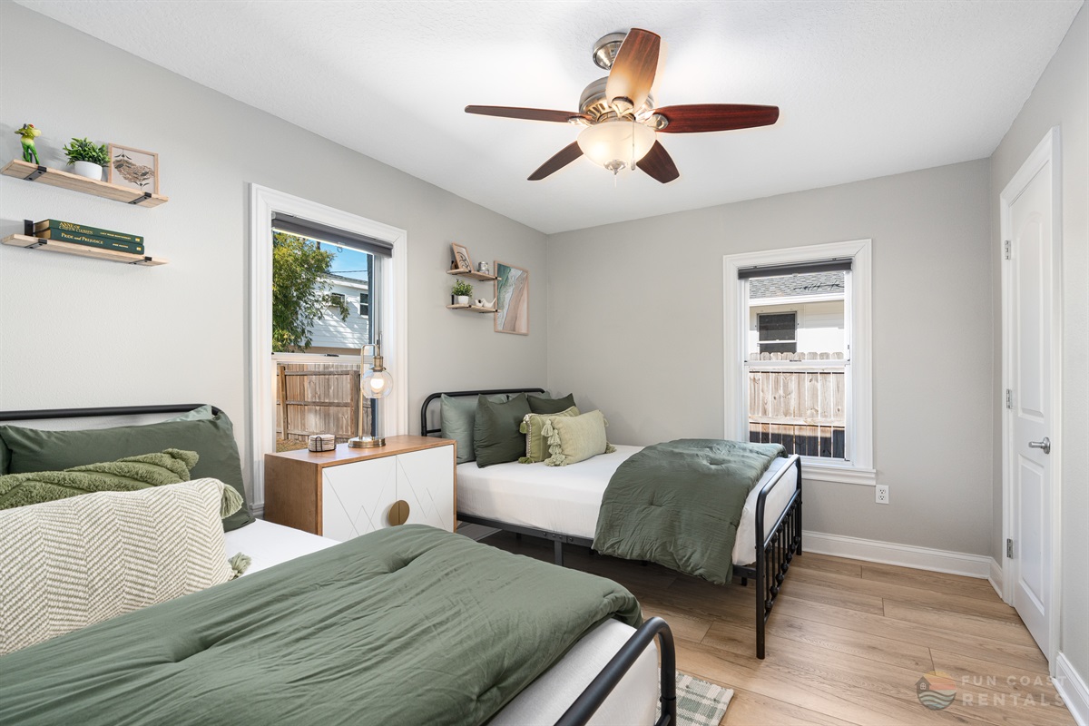 Dual Twin Bedroom