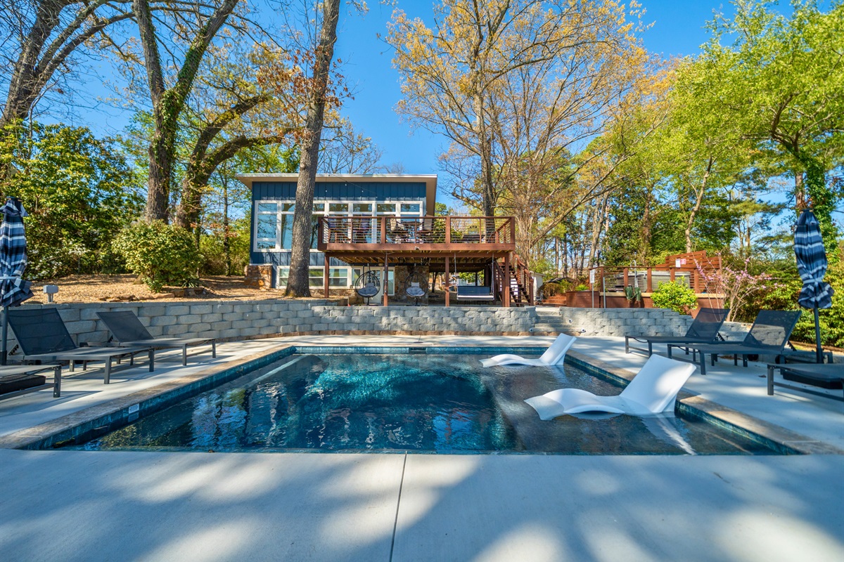 Unwind on the in-water loungers while gentle fountains ripple nearby, adding a soothing sound to your time spent poolside.