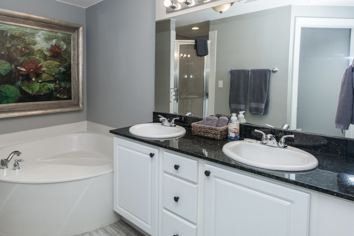 Large Master Bath