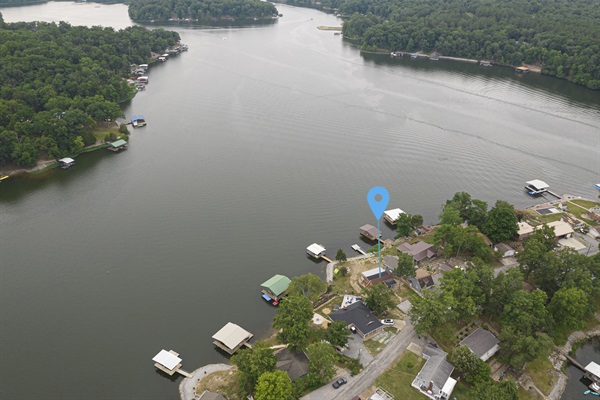 Aerial property view 