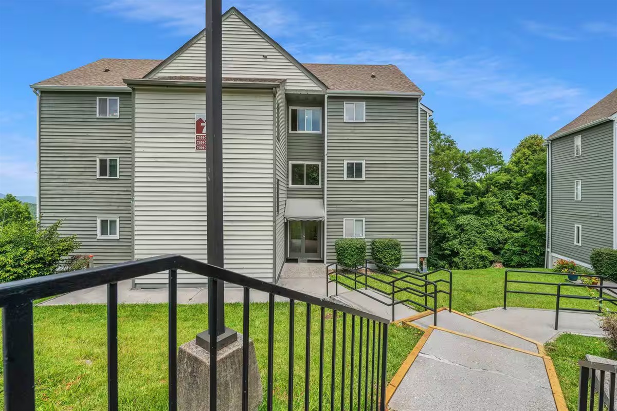 Steps to building from parking lot