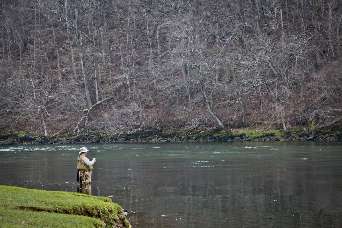 A Short Walk To Lake Taneycomo and Fishing