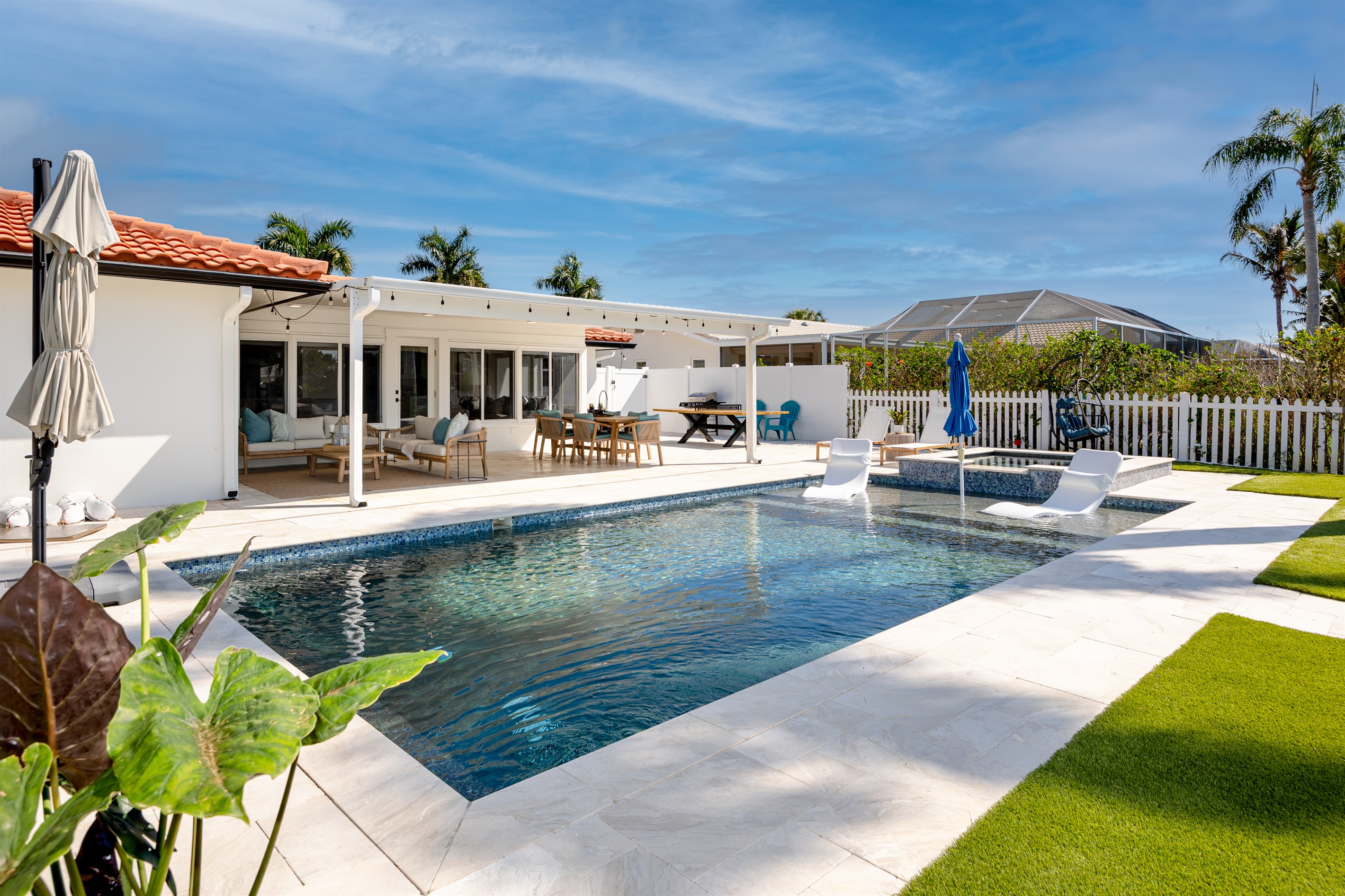 Sparkling Pool