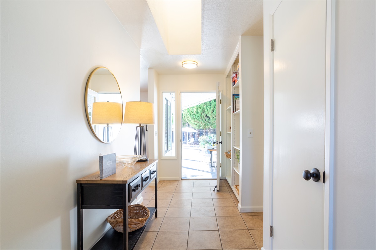 Breeze way to the pool.