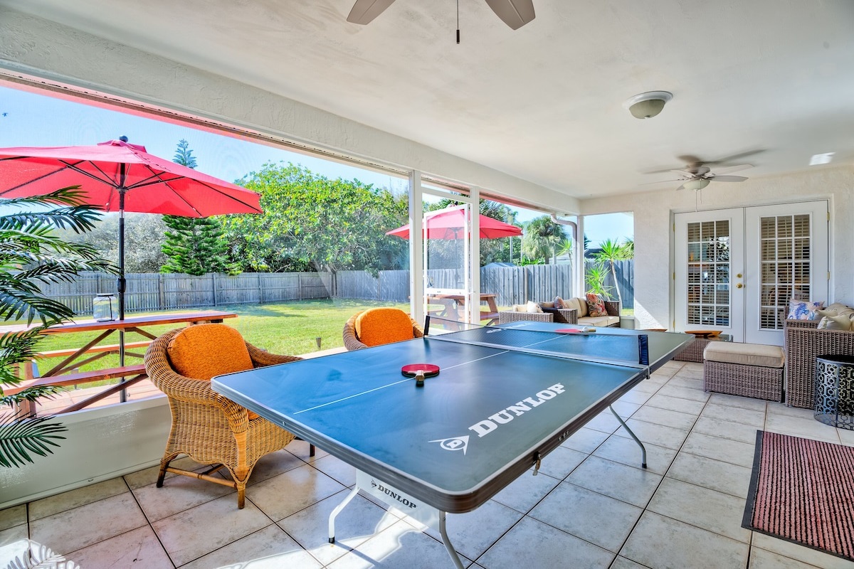 Screened in Lanai with Ping-Pong Table