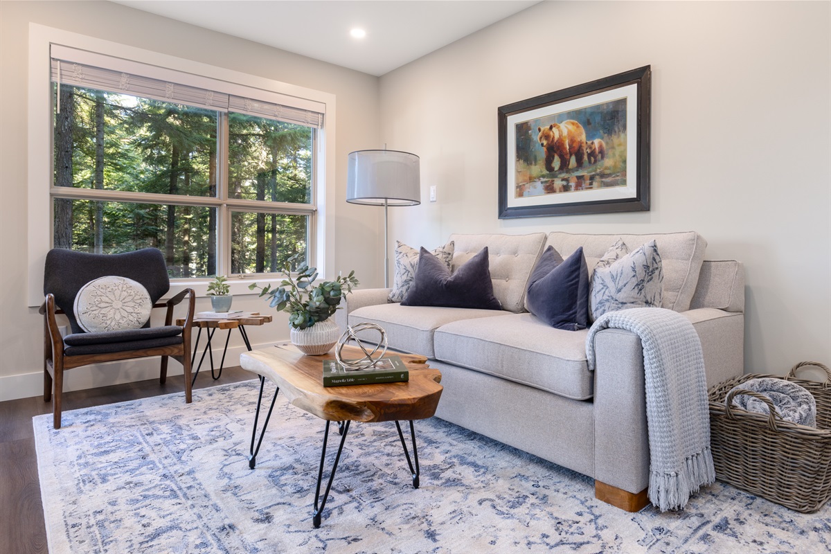 Relax in a home that's stylish & comfortable!