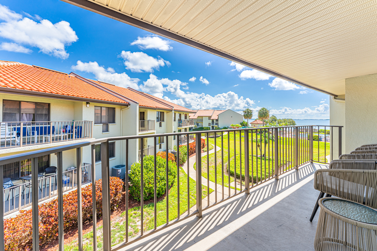 Step outside onto your private balcony and take in the peaceful bay views. It's the perfect spot for morning coffee, an evening drink, or simply enjoying the relaxing Florida breeze.
