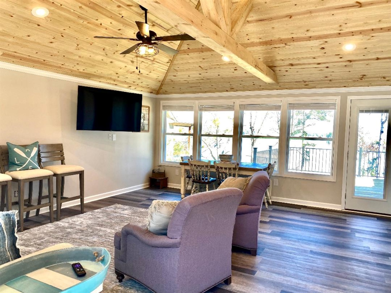 Second living area on the main floor