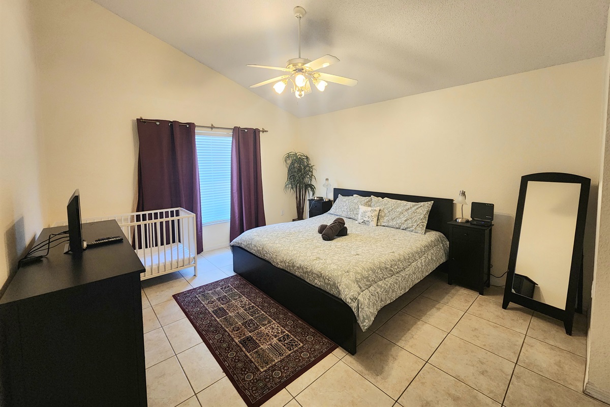 Master KING Suite, downstairs