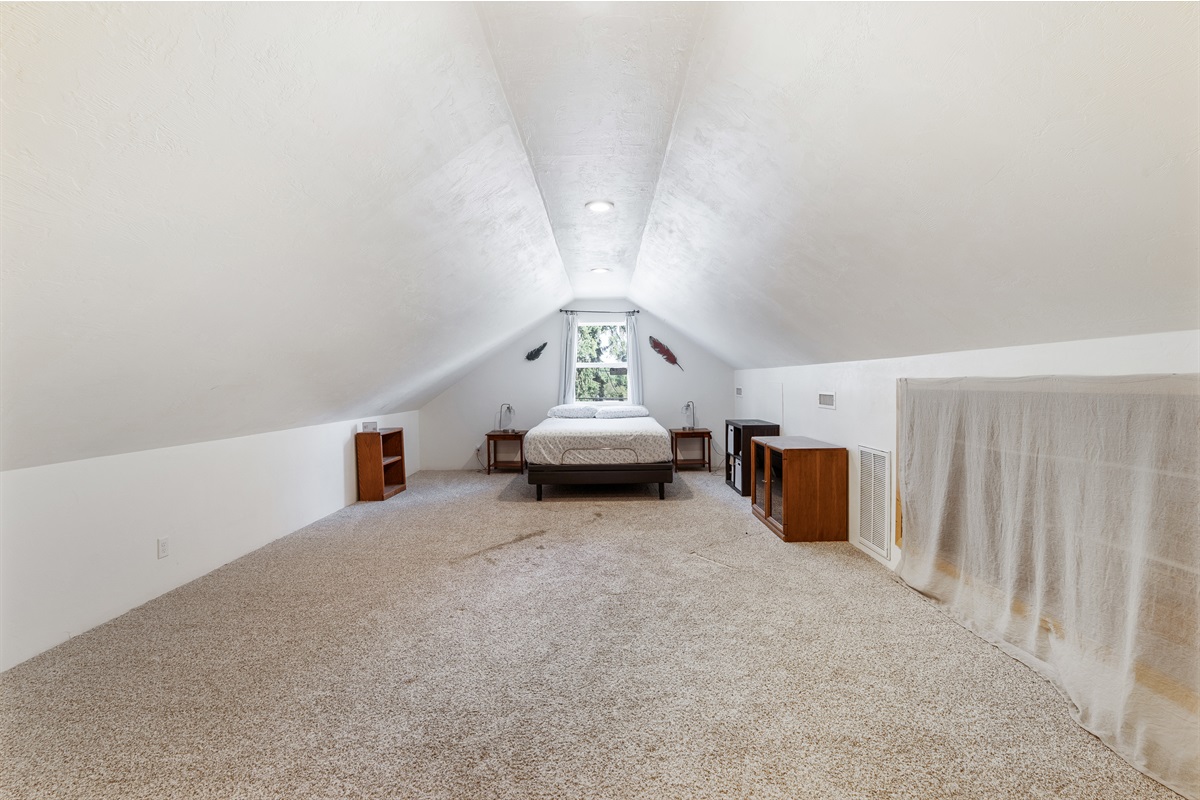 Large bedroom