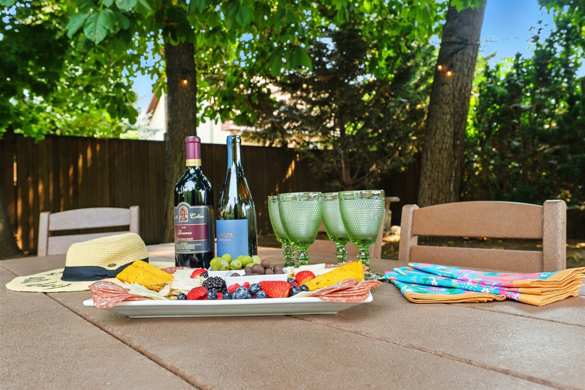 Perfect backyard picnic spot!