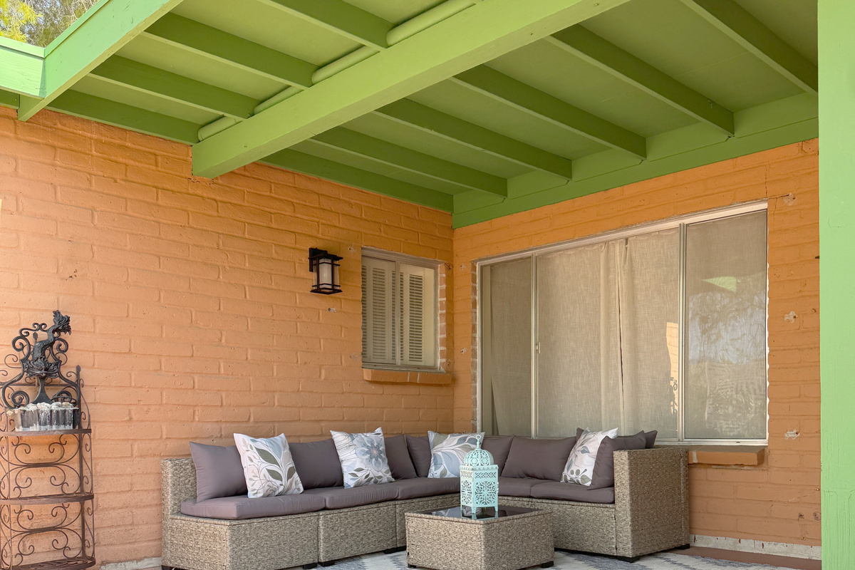 Sitting area outside