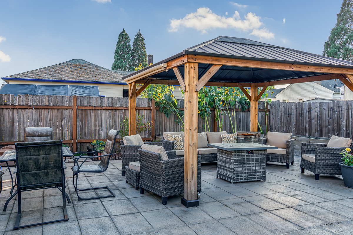 Hidden Haven: 4 bed | 2 bth — Hidden Haven | Made for Families + Outdoor Retreat, Molalla, Oregon — photo 9