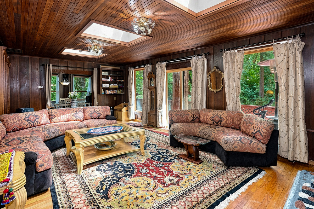 Living Room Area