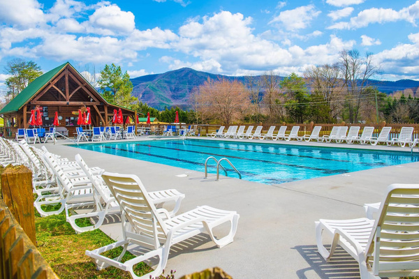 Honeysuckle Meadows community pool, free for Tanasi guests (seasonal, about 2 miles away)