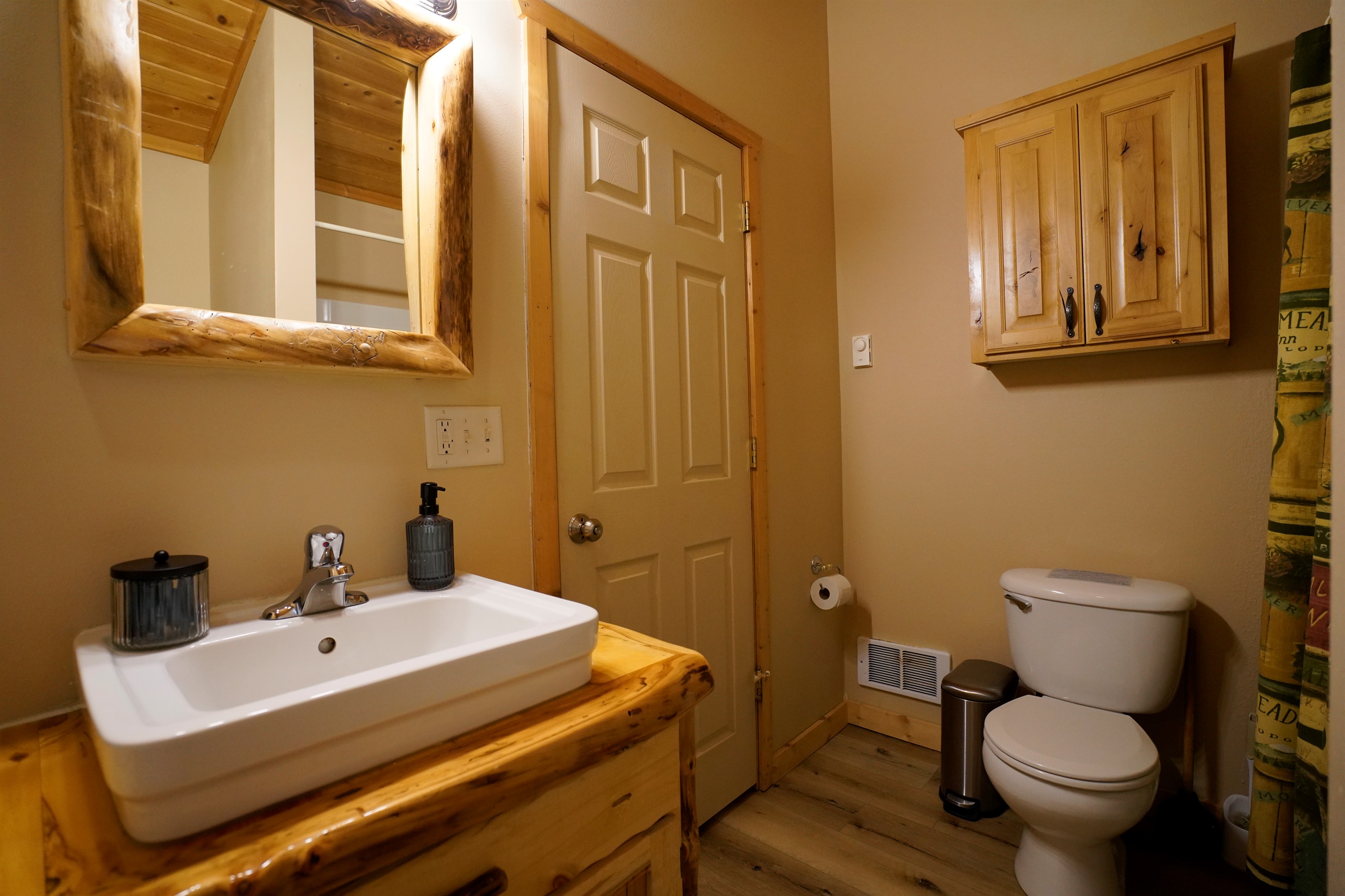 Main Bathroom w/ Laundry