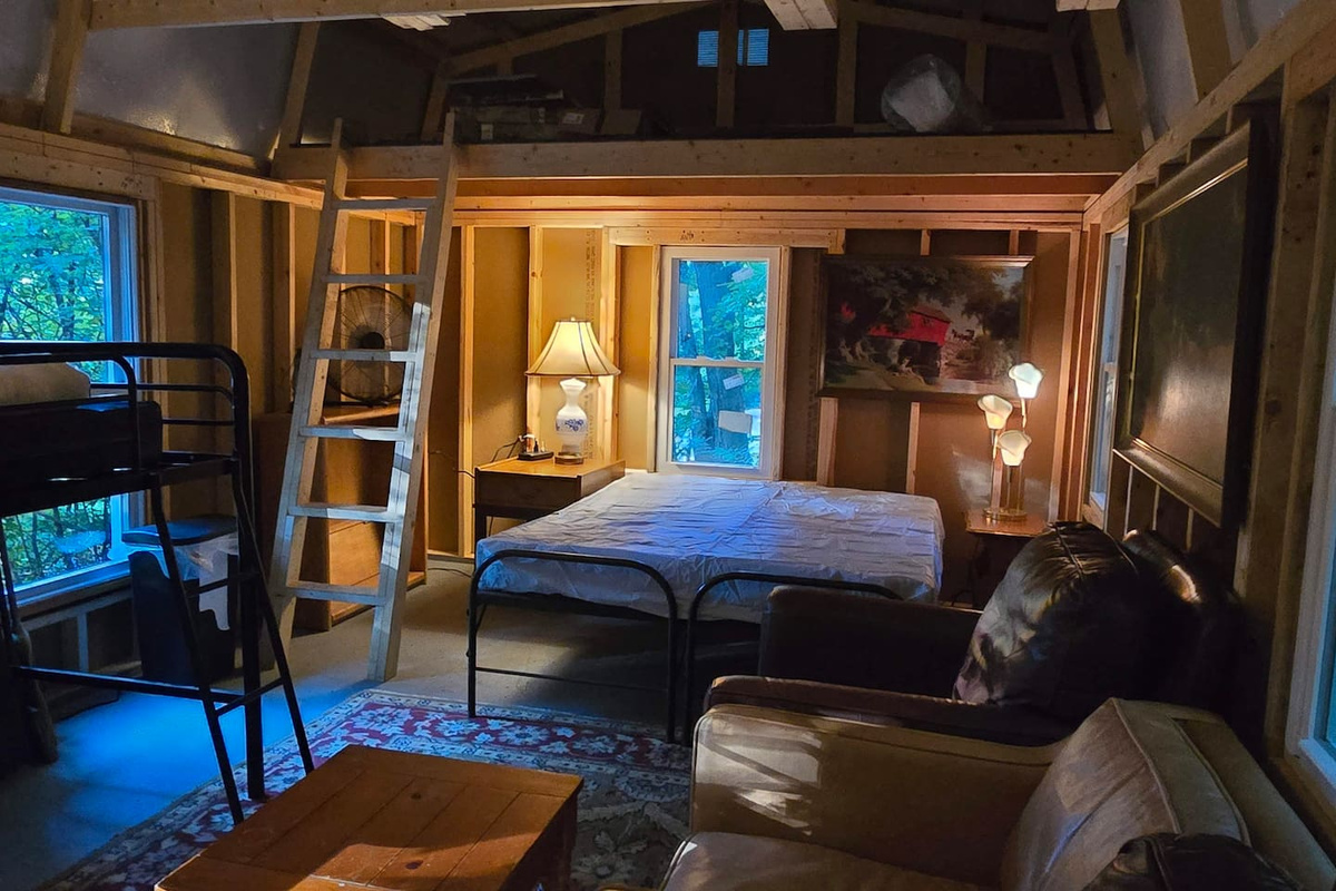 Bedroom