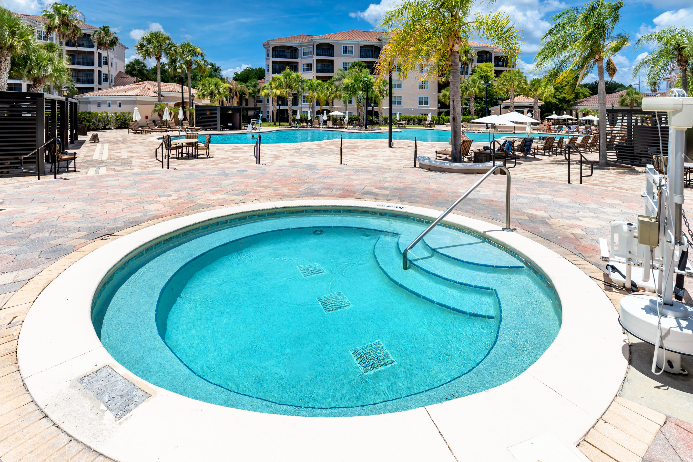 Pool & spa