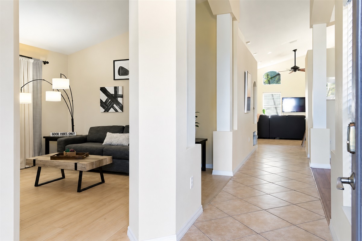 2 Living rooms