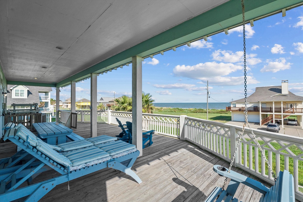 46eae6731bad4c2a8ed27ff480bdd76c Large | Beachhouse | Texas | TX | Vacation Homes | Galveston | Crystal Beach | Kokomo | Breezy Days | Beachfront Elegance | Sunrise Serenity | Southern Sands Property Management, LLC