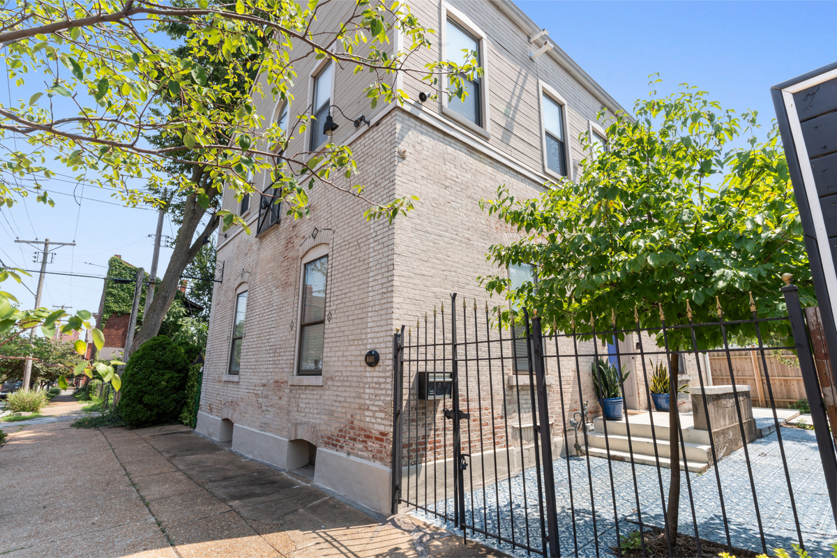 Historic Benton Park charm from the moment you arrive.