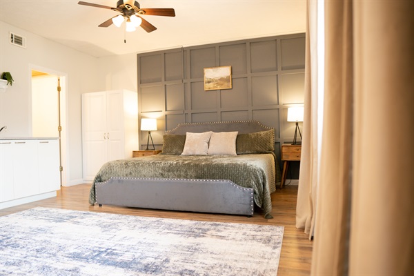 Master Bedroom 1-with Kitchenet 