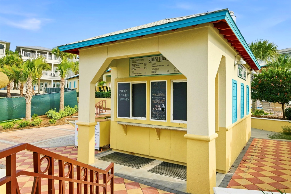 Poolside snacks made easy! Enjoy the convenience of the Seacrest Beach Cafe bar during your sun-soaked afternoons.